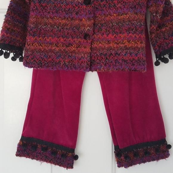 Toddler Outfit is perfect for Valentines! - Picture 2 of 6